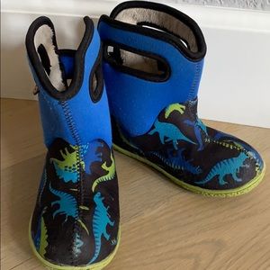 BOGS size 9 Boys